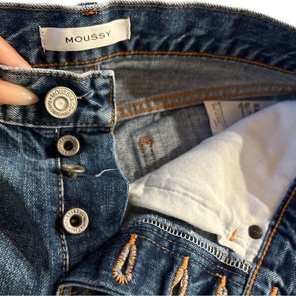 Moussy Distressed Slim Jeans - Picture 4 of 7